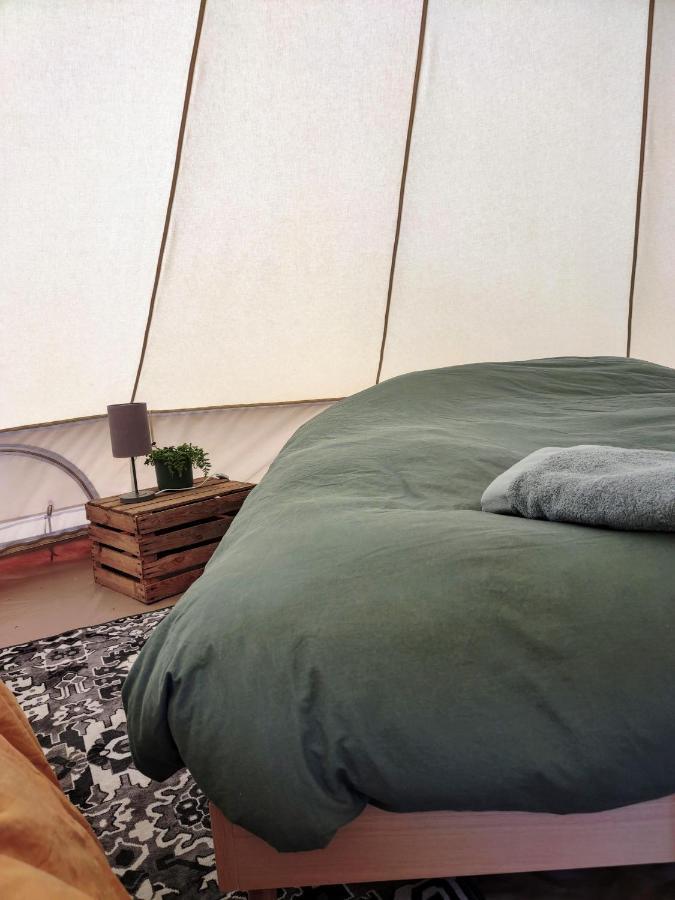 Pluimpapaver Hotel & Glamping Aarschot Bagian luar foto